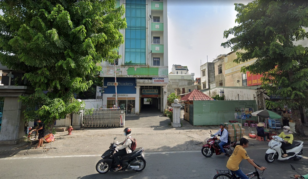 CÔNG TY CỔ PHẦN TẬP ĐOÀN PHÚ SƠN - CHI NHÁNH THÀNH PHỐ HỒ CHÍ MINH