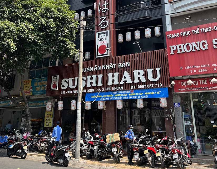 Nhà hàng Nhật Maru Sushi Phan Xích Long