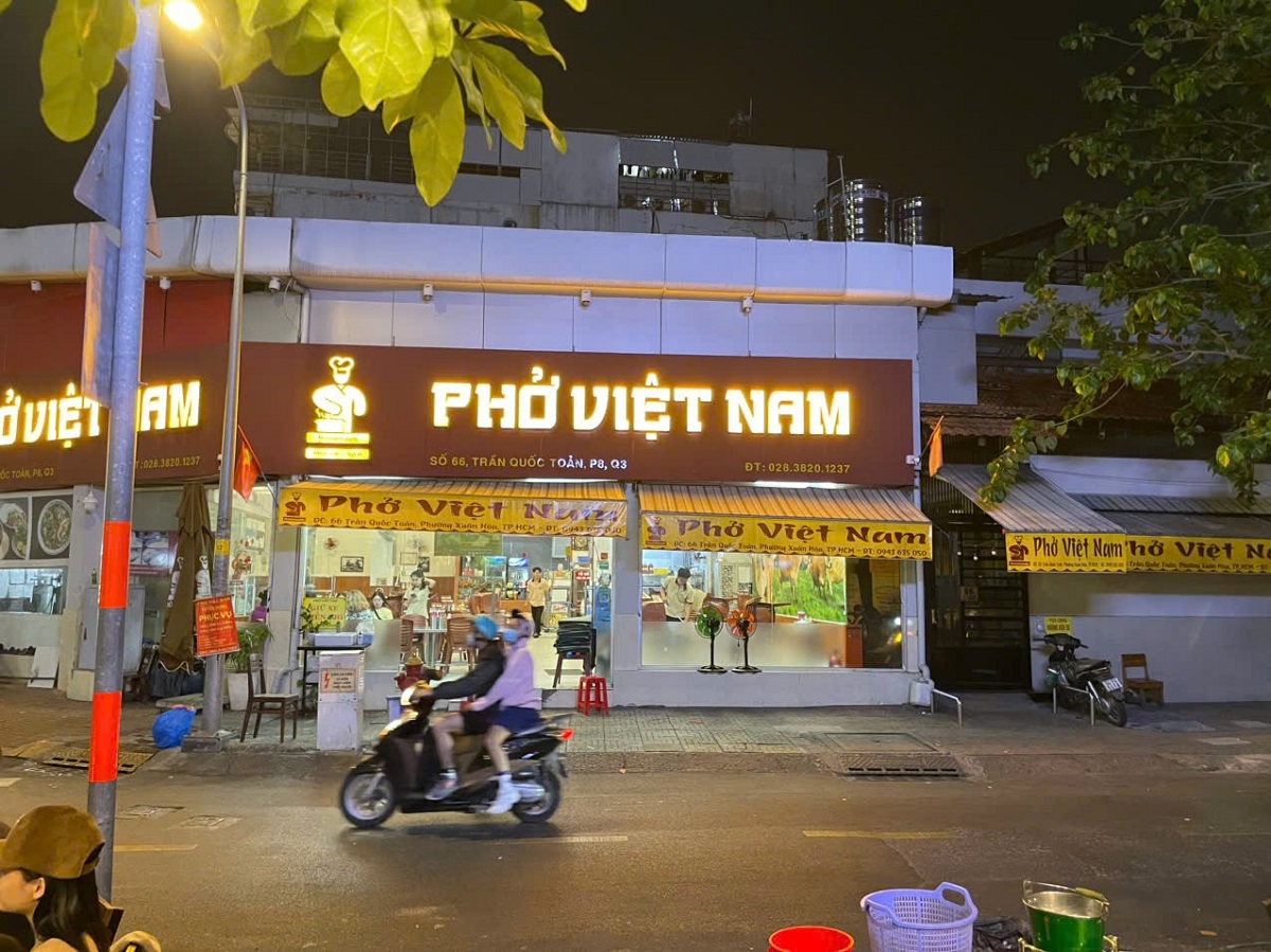 Quán Phở Việt Nam