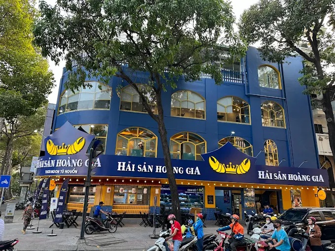 Hải Sản Hoàng Gia – Trần Hưng Đạo