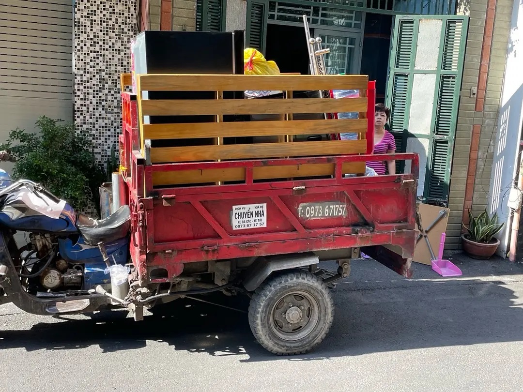 Dịch vụ chuyển nhà Xe Ba Gác và Xe Tải