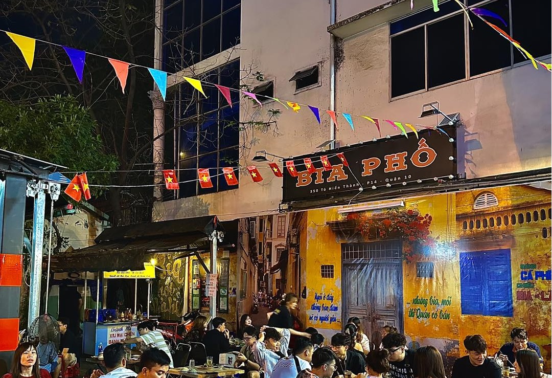 Bia Phố – Lẩu & Nướng 79K