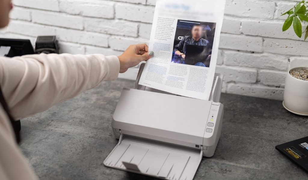 Vì sao máy scan hay bị kéo đôi giấy? Nguyên lý và cách phòng ngừa