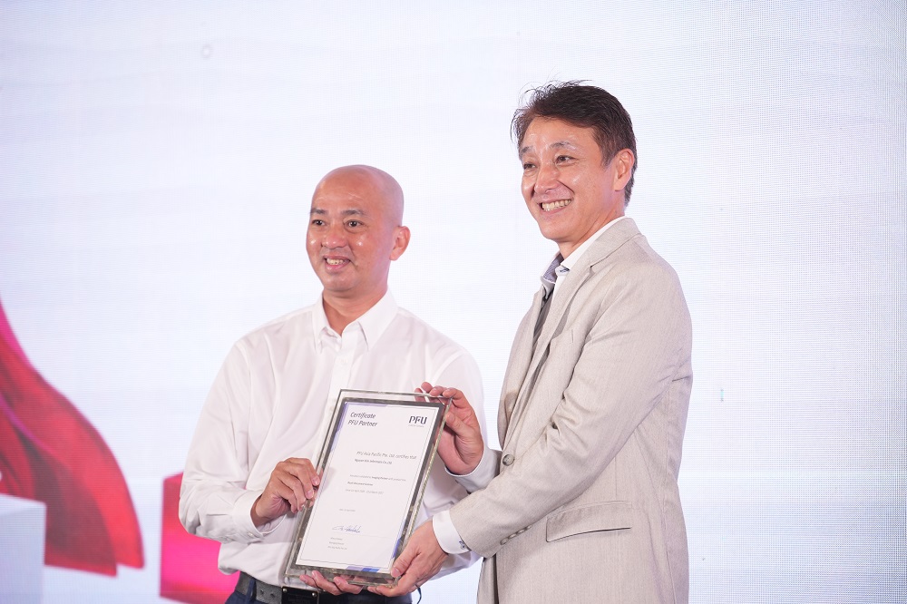 dai-dien-nguyen-kim.jpg